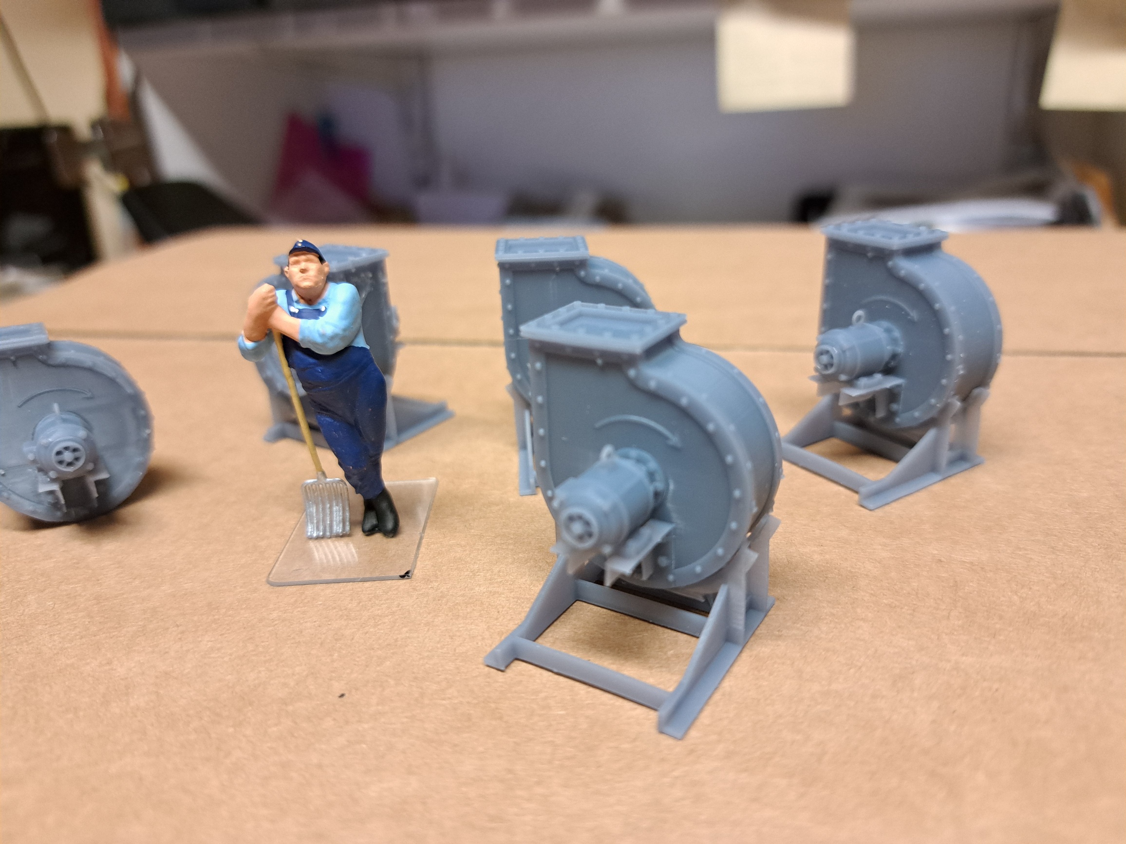 Ventilator mit Standfuß