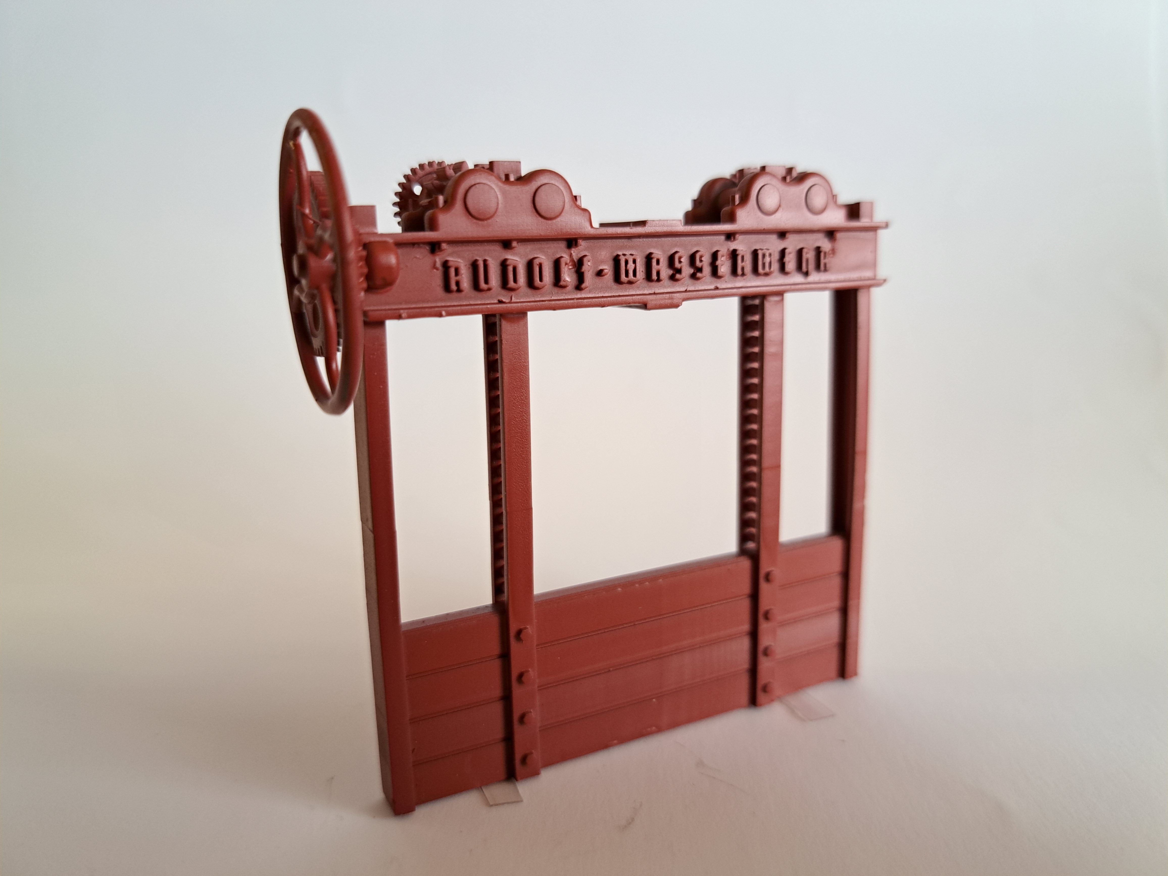 Wasserwehr, Rad außen